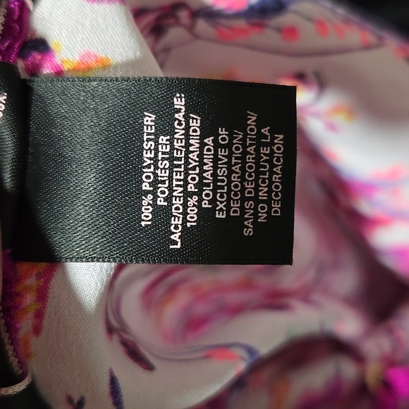 Victoria's Secret Floral & Purple Lace Nightgown Size Medium - Picture 7 of 7